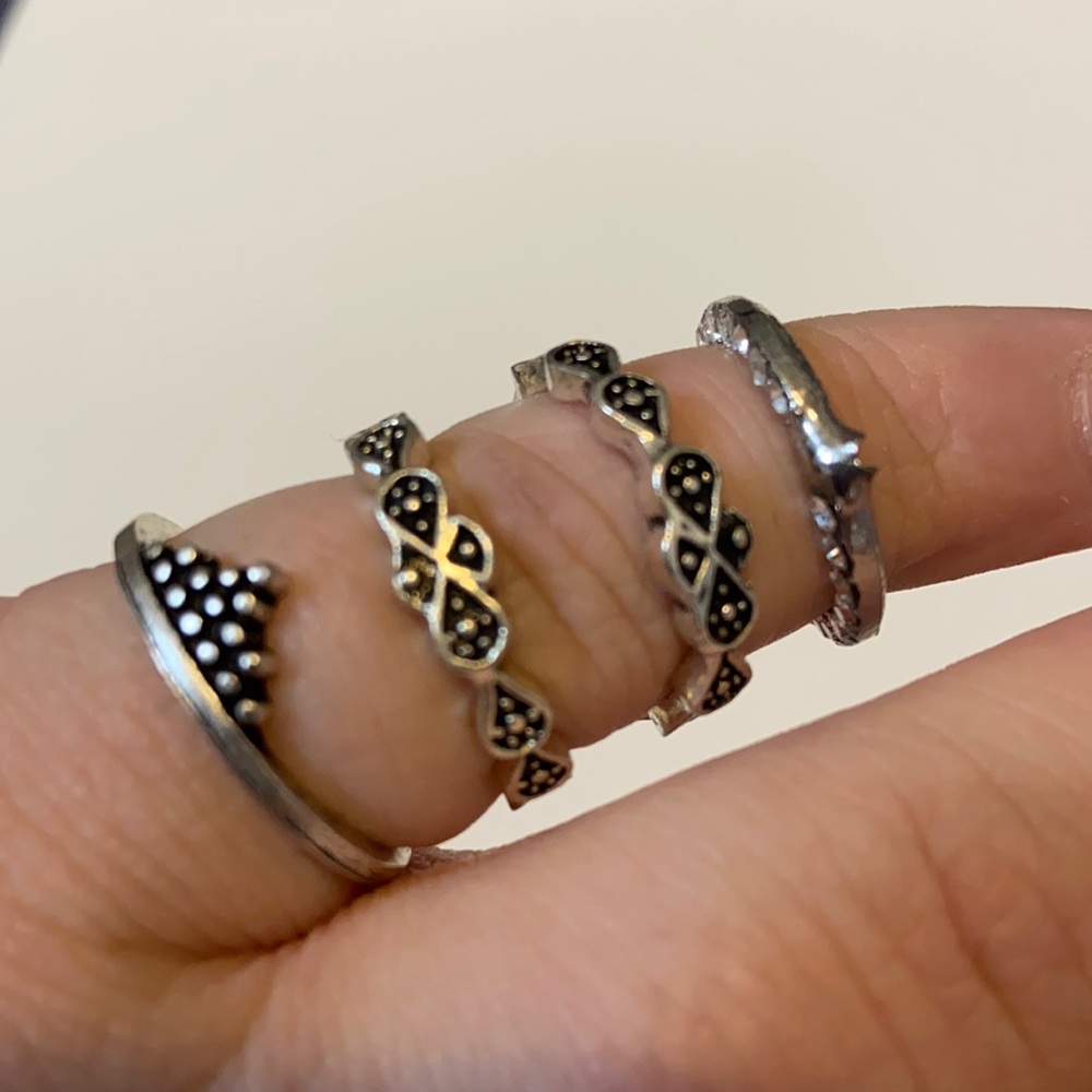 Pinky rings